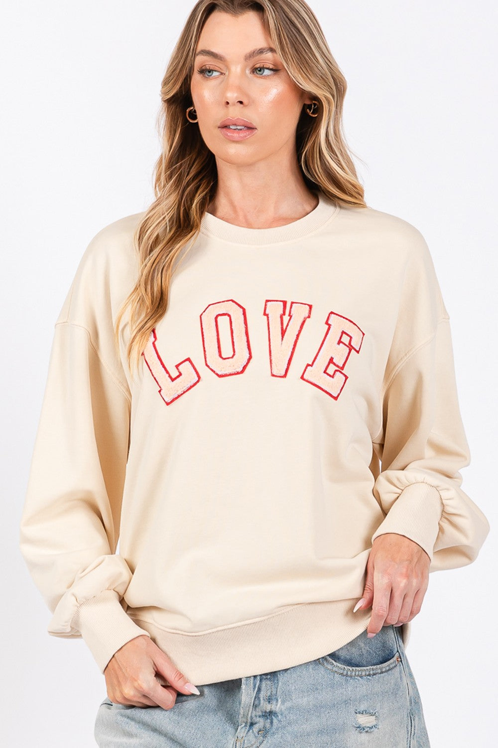 LOVE Sweatshirt in Cream