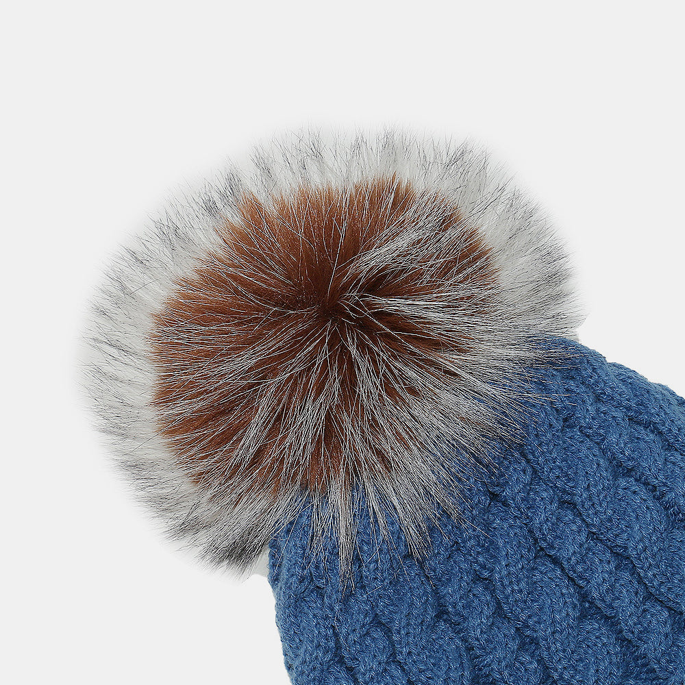 Cable Knit Pom Pom Beanie