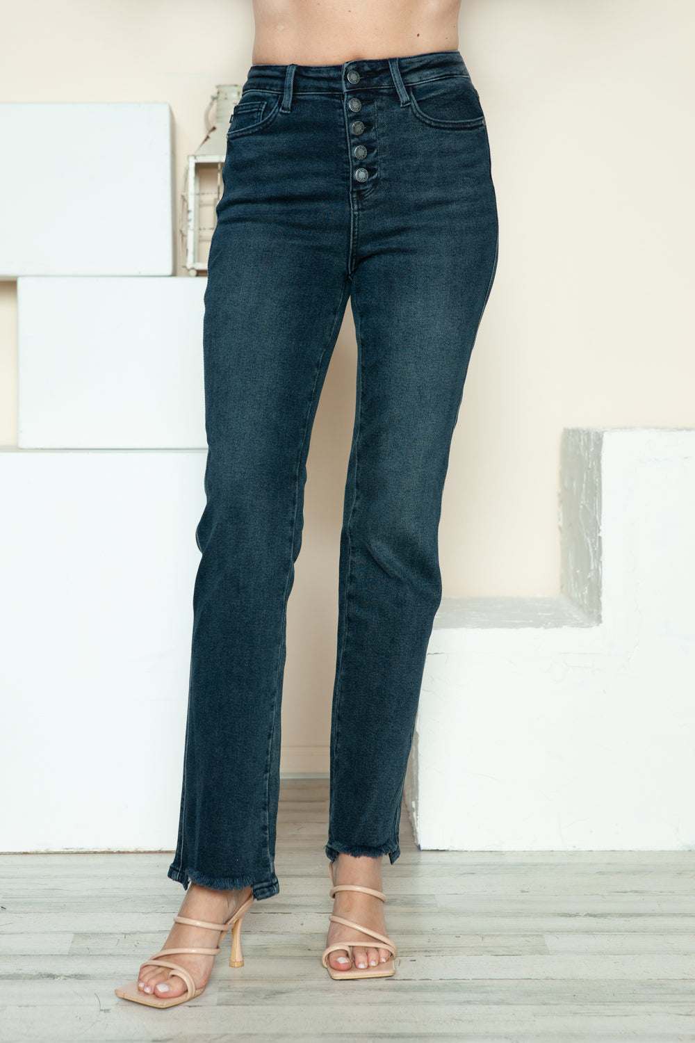 High Rise Straight Jeans in Dark Wash