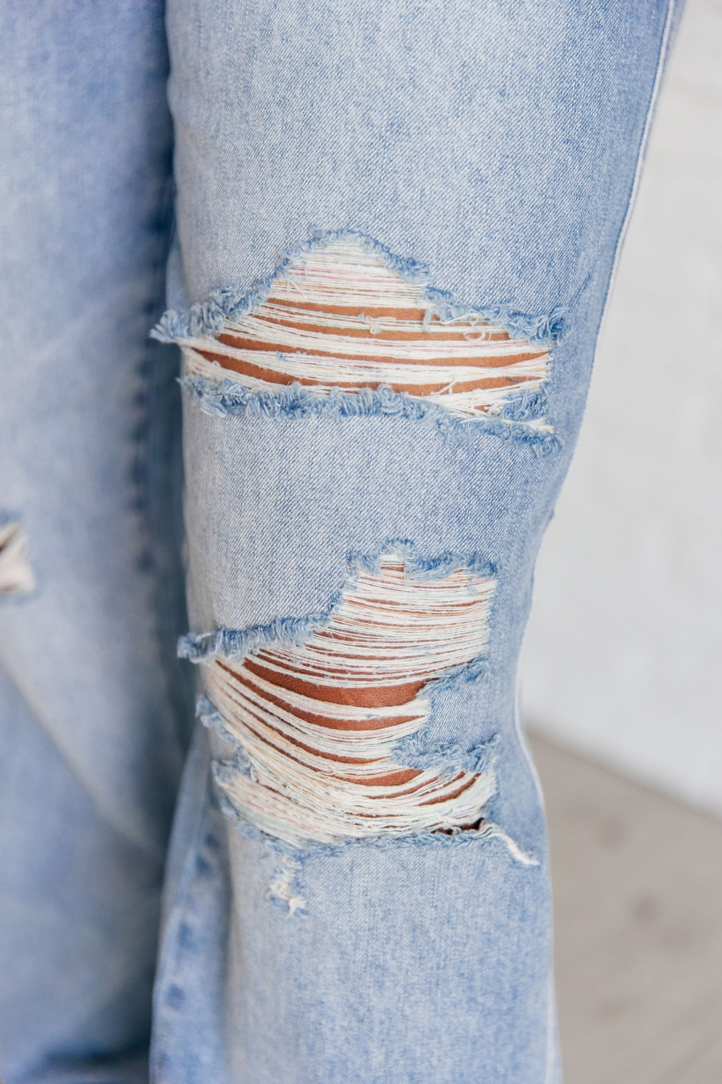 High Rise Distressed Straight Jeans in Light Wash